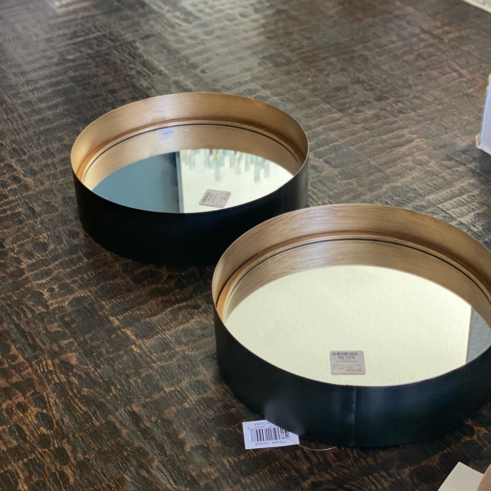 5 piece Round Black and Gold Wall Mirror Set - Picture 2 of 5